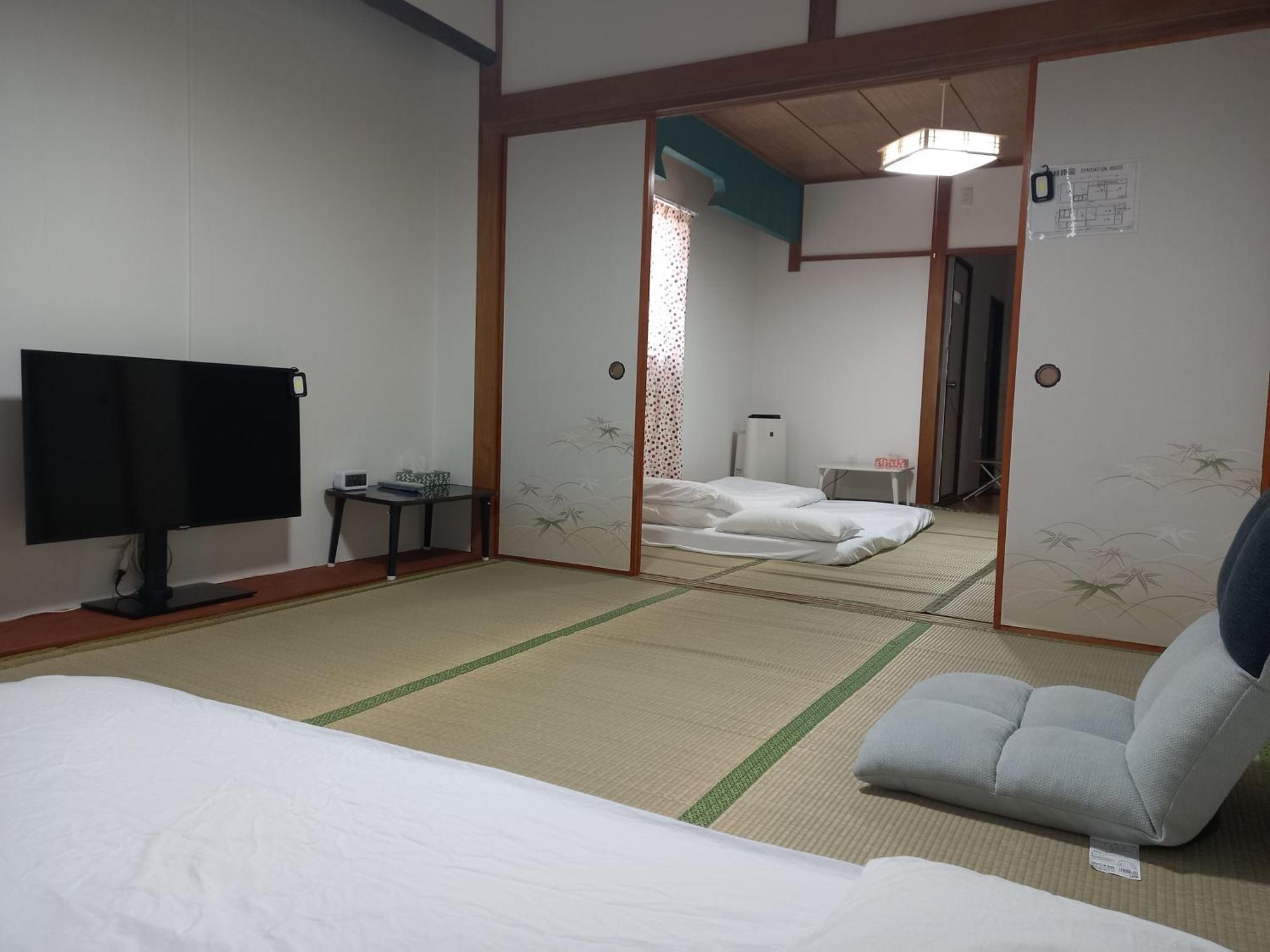 Lucky House Guest House أوساكا المظهر الخارجي الصورة